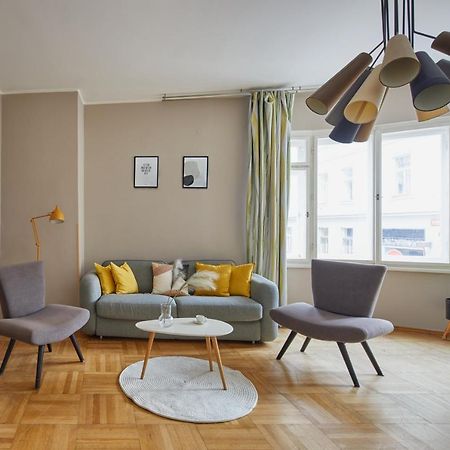 Prague Days - Modern Apt W Retro Elements - New Town Bagian luar foto